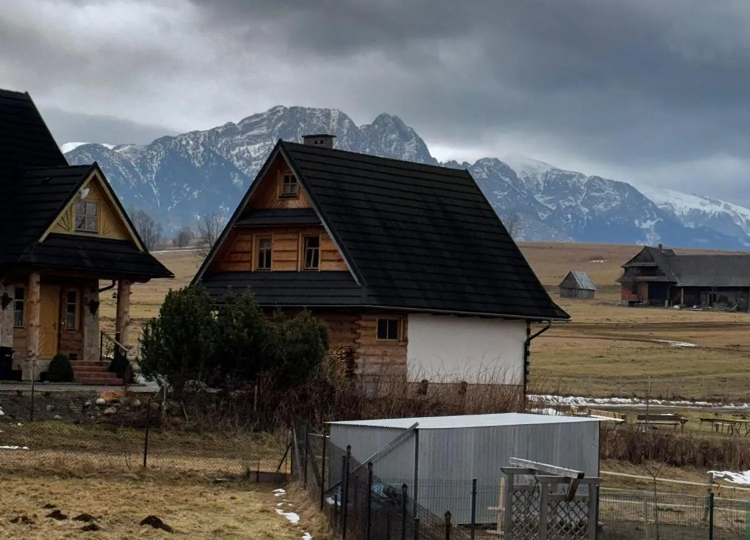Budama Zakopane 0*,